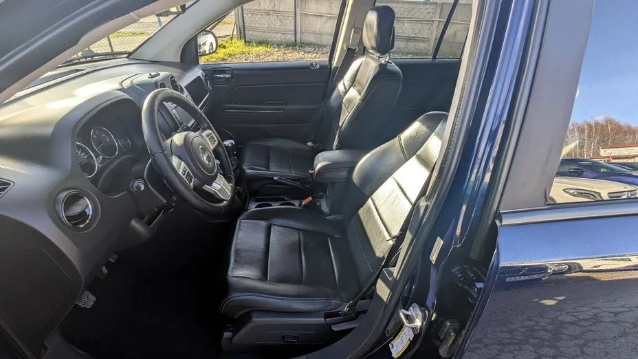 JEEP Compass -