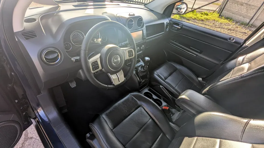 JEEP Compass -
