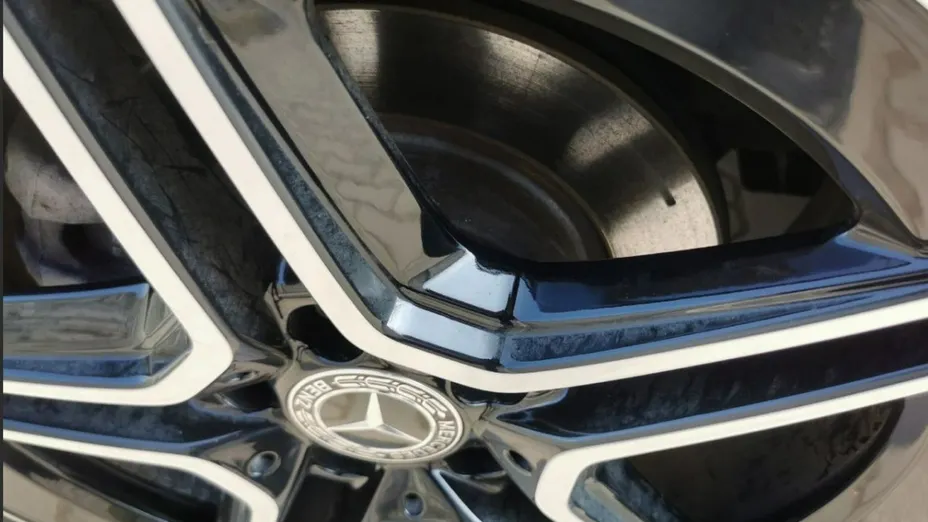 MERCEDES-BENZ CLA -
