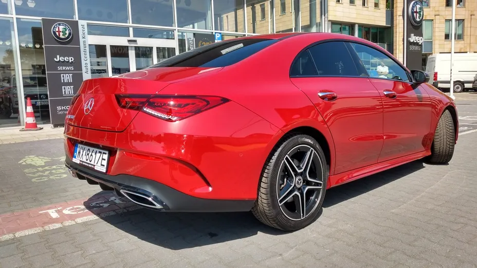 MERCEDES-BENZ CLA -