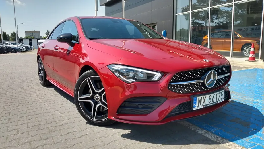 MERCEDES-BENZ CLA -