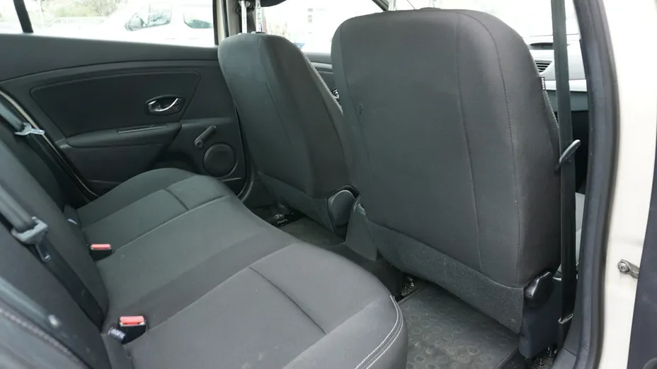 RENAULT Fluence -