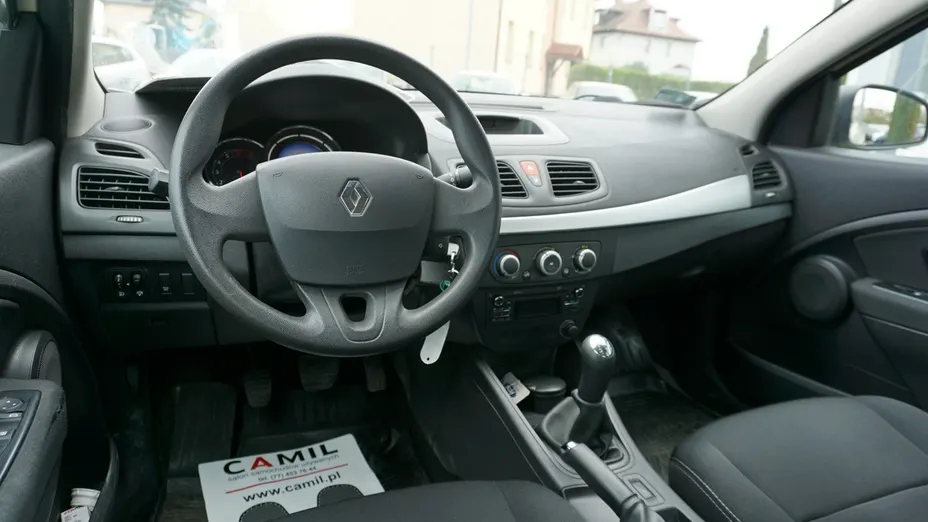 RENAULT Fluence -