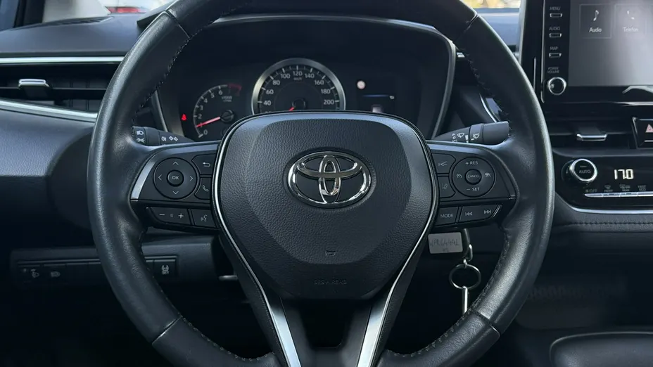 TOYOTA Corolla -