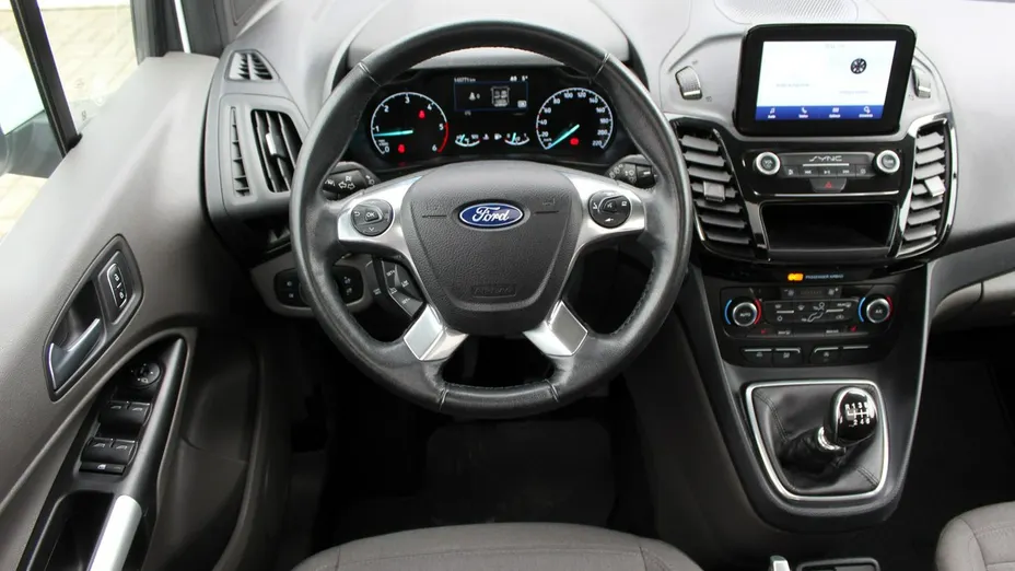 FORD Tourneo Connect -
