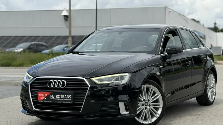 AUDI A3 -