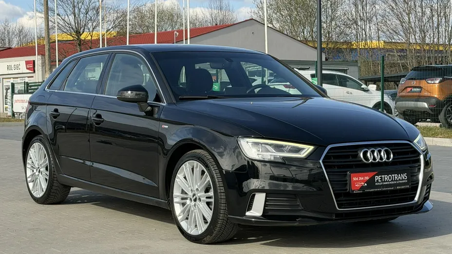 AUDI A3 -