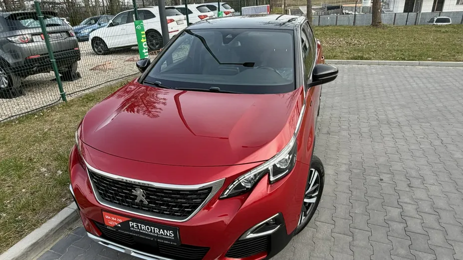 PEUGEOT 3008 -