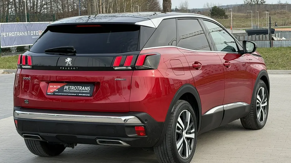 PEUGEOT 3008 -