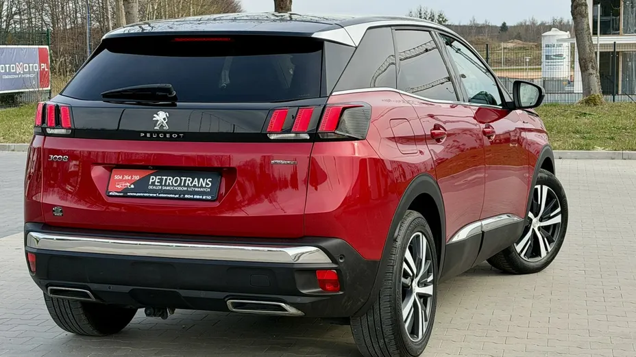 PEUGEOT 3008 -