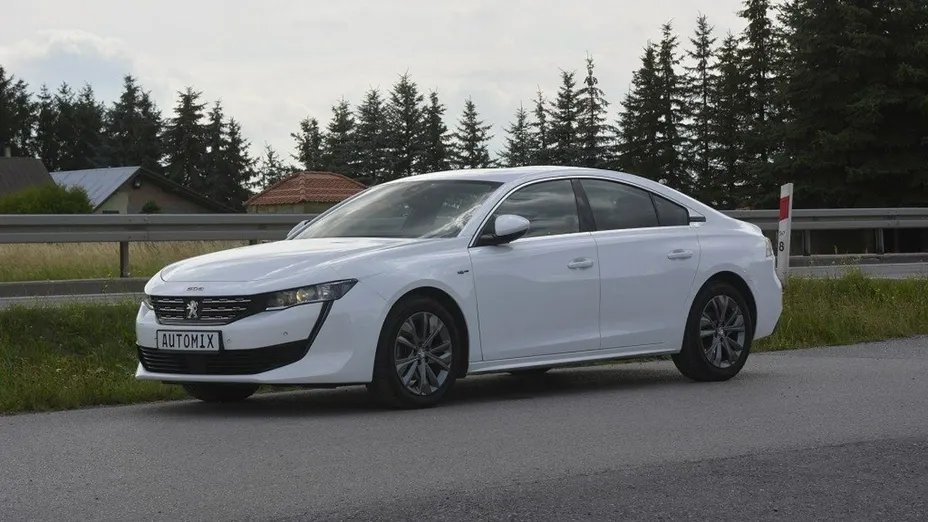 PEUGEOT 508 -