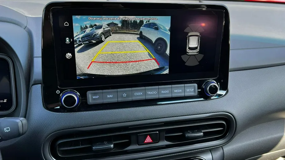 HYUNDAI Kona -