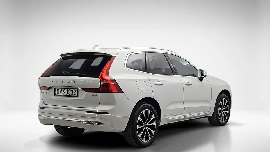 VOLVO XC60 -