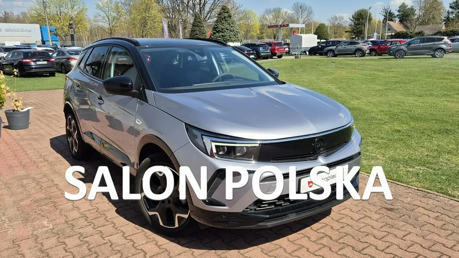 OPEL Grandland X -