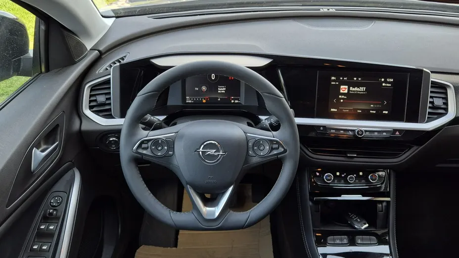 OPEL Grandland X -