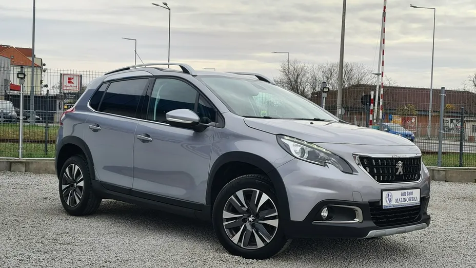 PEUGEOT 2008 -