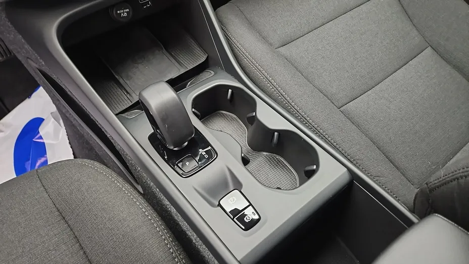 VOLVO XC40 -
