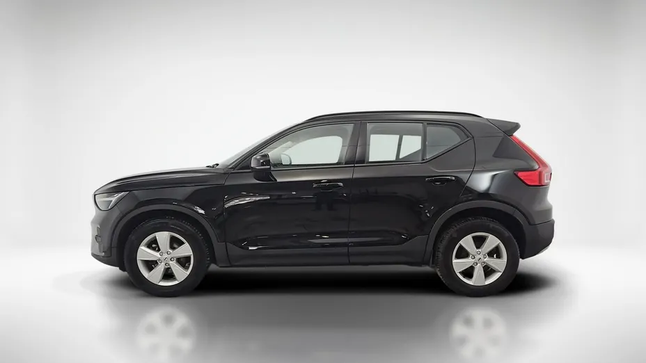 VOLVO XC40 -