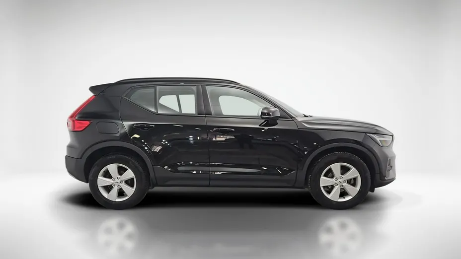 VOLVO XC40 -