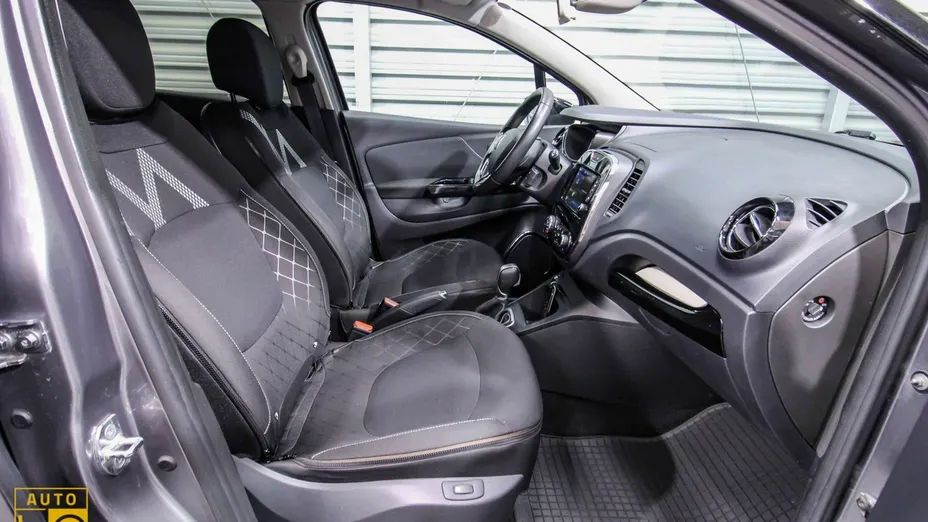 RENAULT Captur -