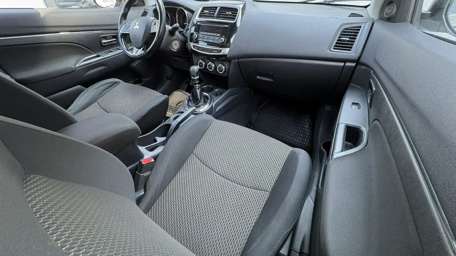 MITSUBISHI ASX -