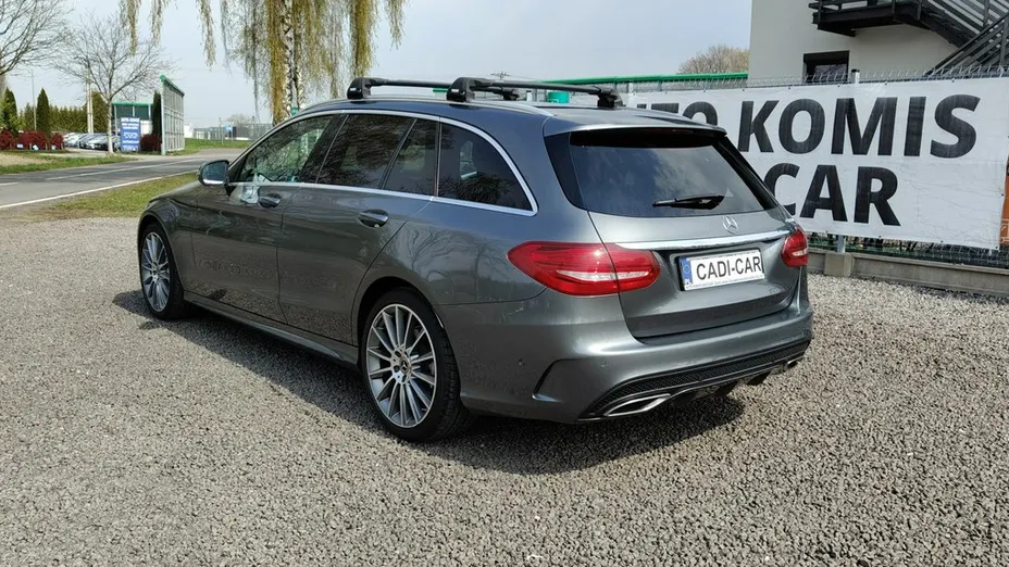 MERCEDES-BENZ C Klasa -