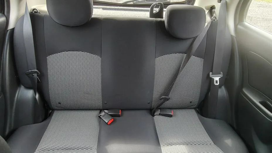 NISSAN Micra -