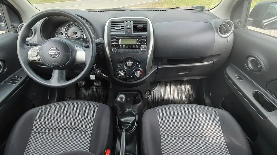 NISSAN Micra -