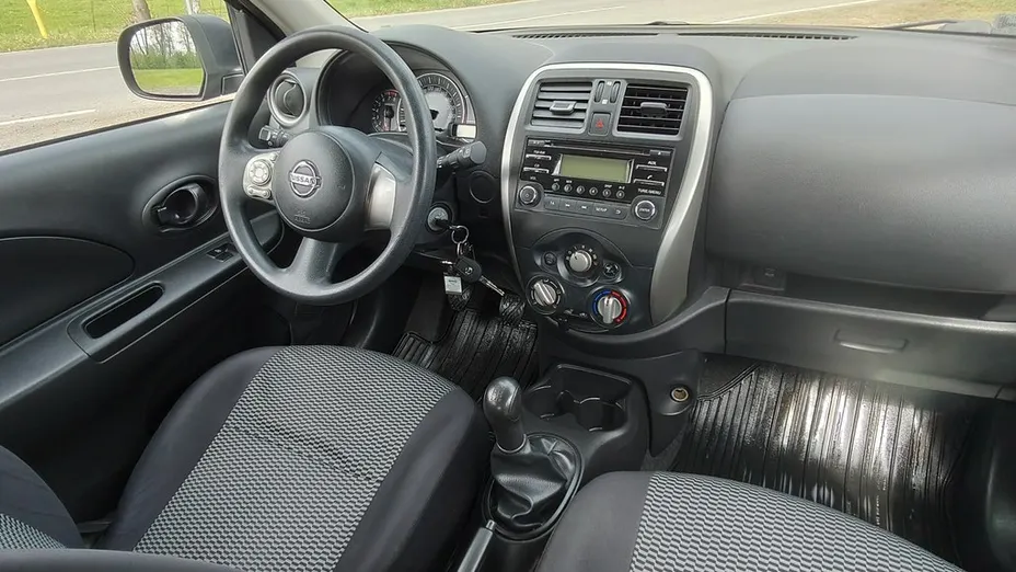 NISSAN Micra -