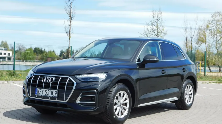 AUDI Q5 -