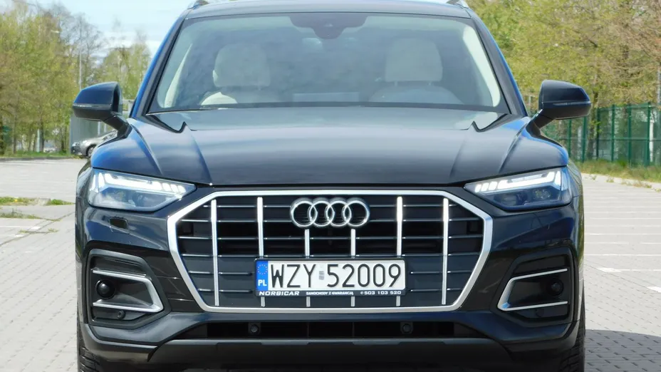 AUDI Q5 -