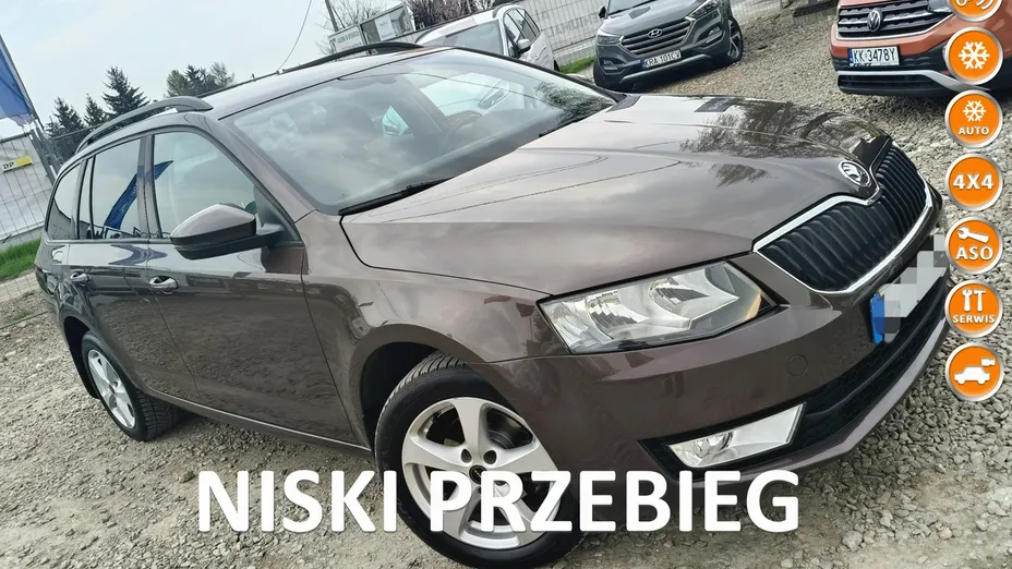 SKODA Octavia -