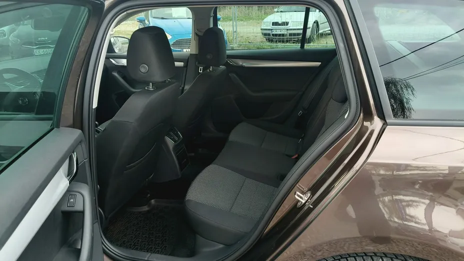 SKODA Octavia -