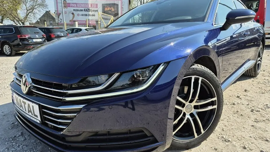 VOLKSWAGEN Arteon -