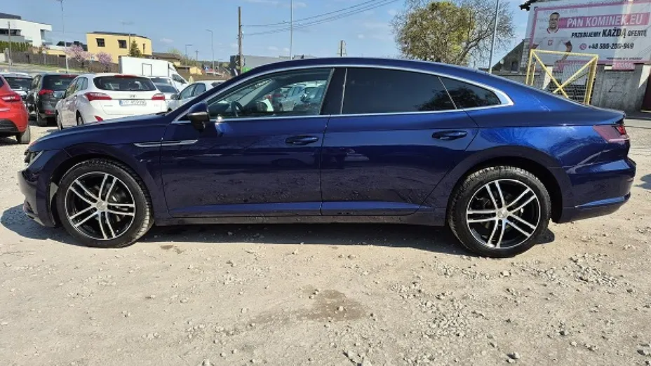VOLKSWAGEN Arteon -