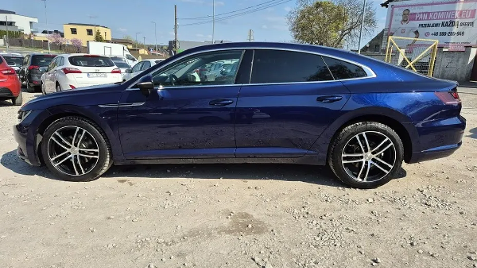 VOLKSWAGEN Arteon -