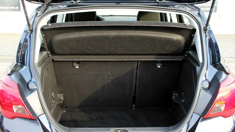 OPEL Corsa -