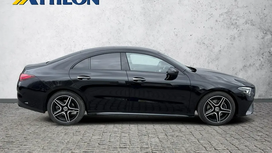 MERCEDES-BENZ CLA -