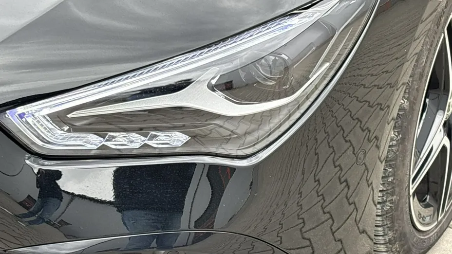 MERCEDES-BENZ CLA -