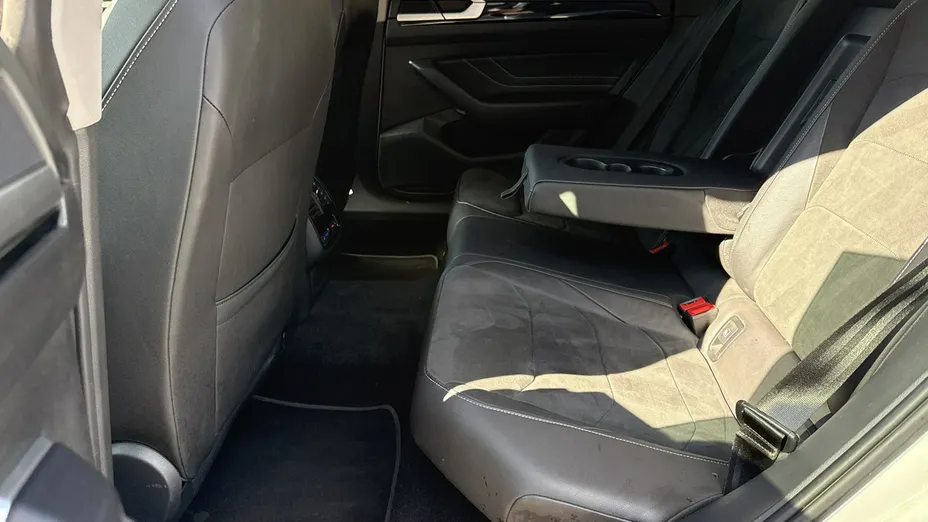 VOLKSWAGEN Arteon -