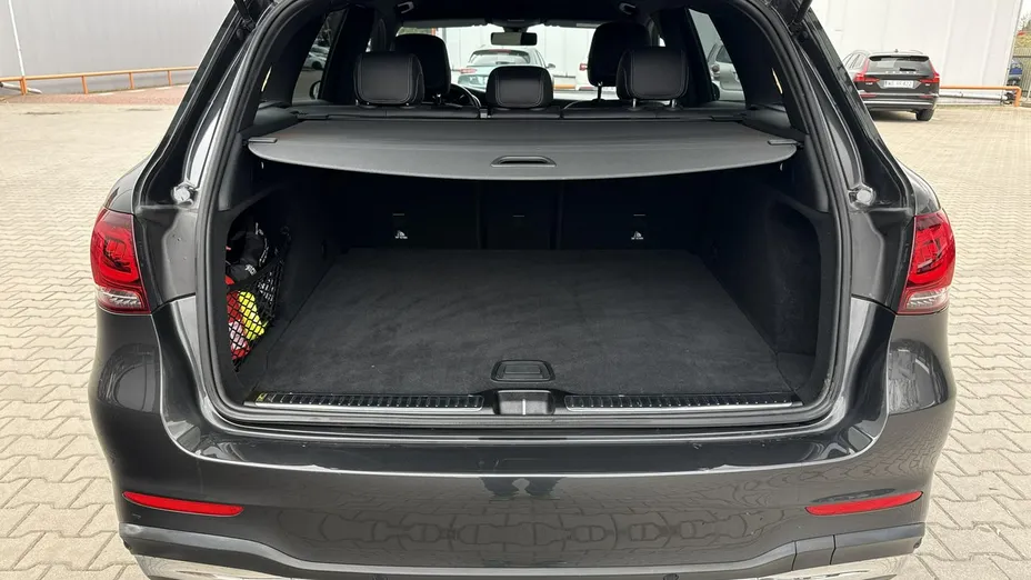MERCEDES-BENZ GLC -