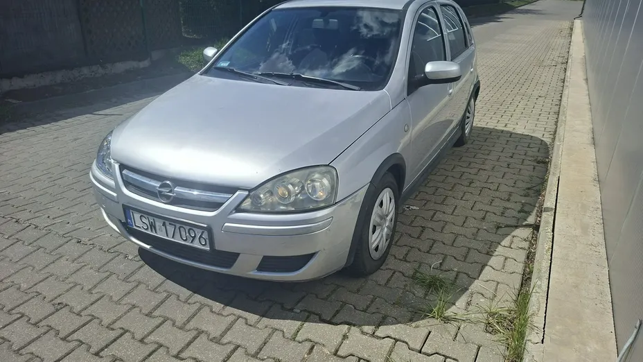OPEL Corsa -