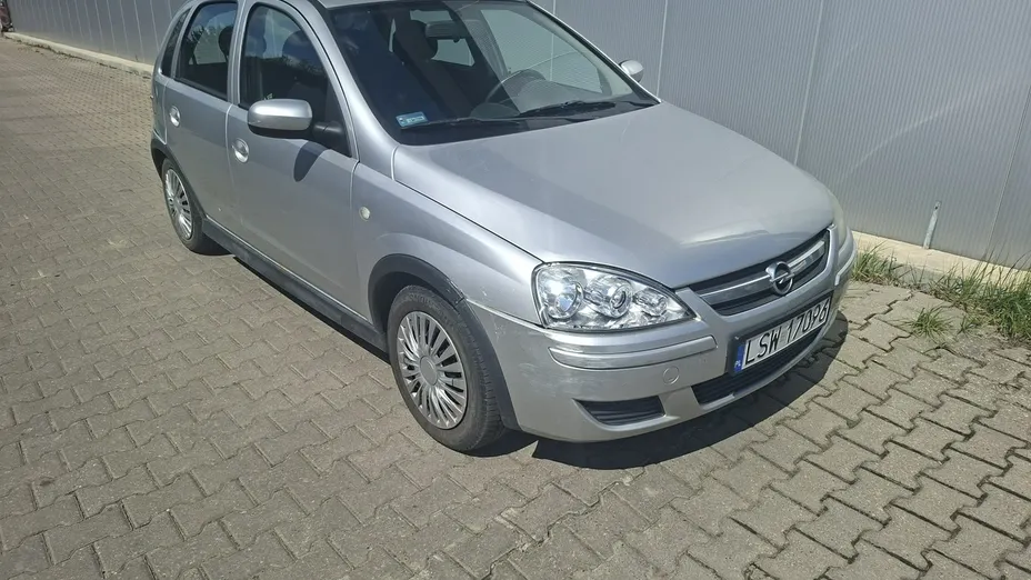 OPEL Corsa -