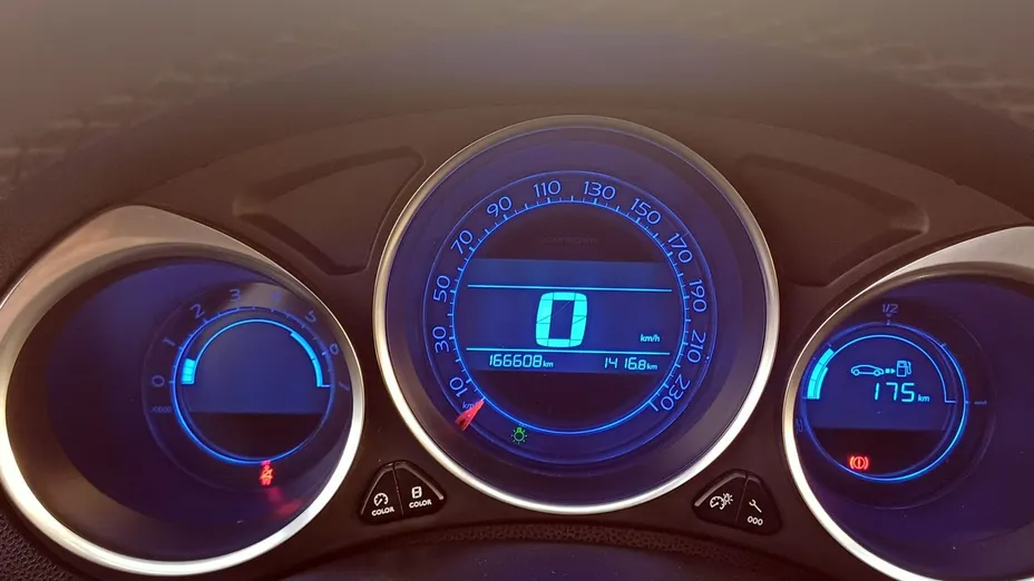 CITROEN DS4 -