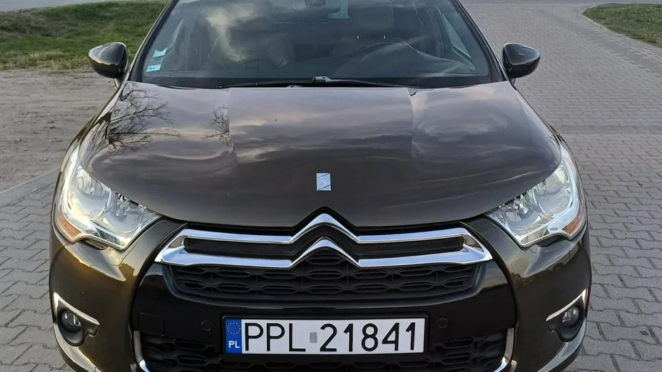 CITROEN DS4 -