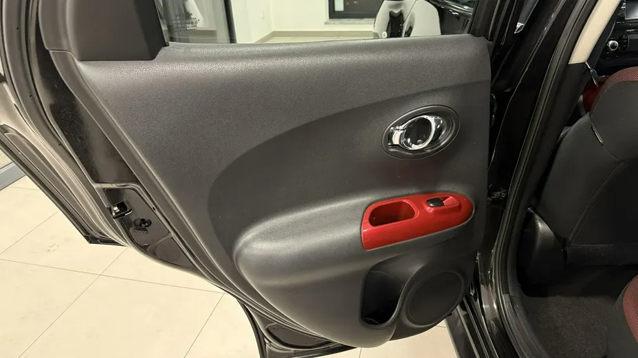 NISSAN Juke -