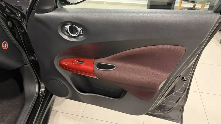 NISSAN Juke -