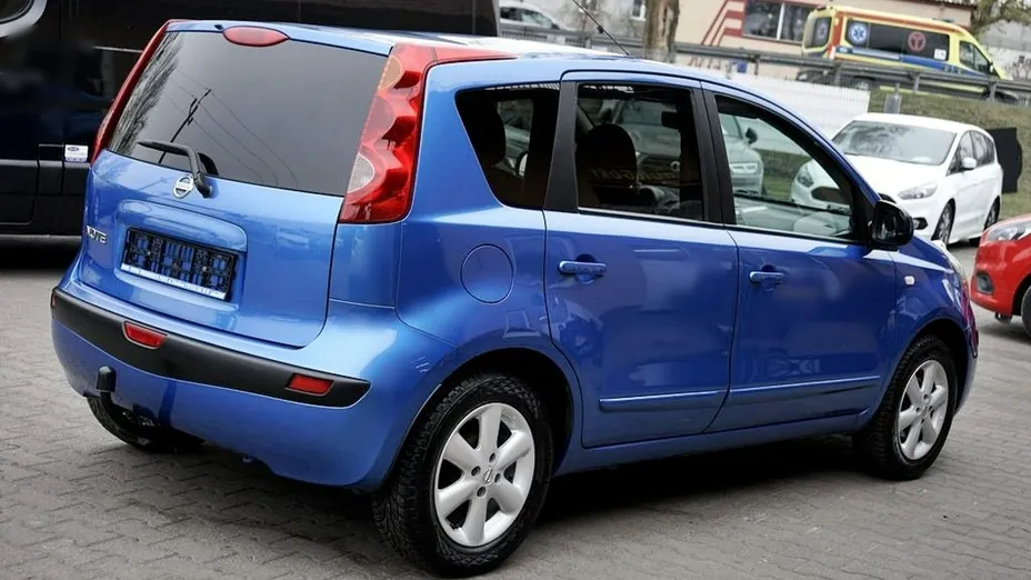 NISSAN Note -