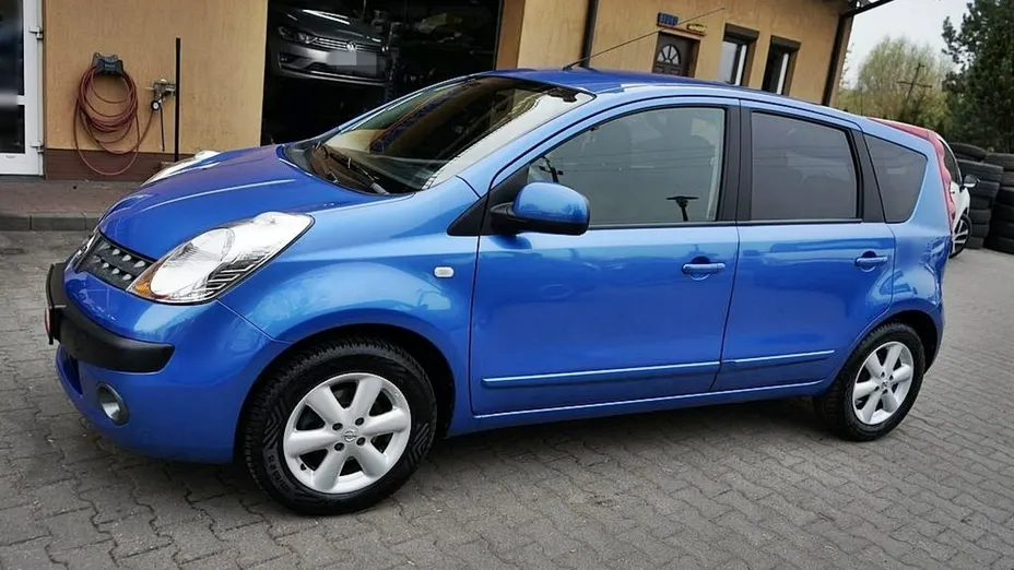 NISSAN Note -