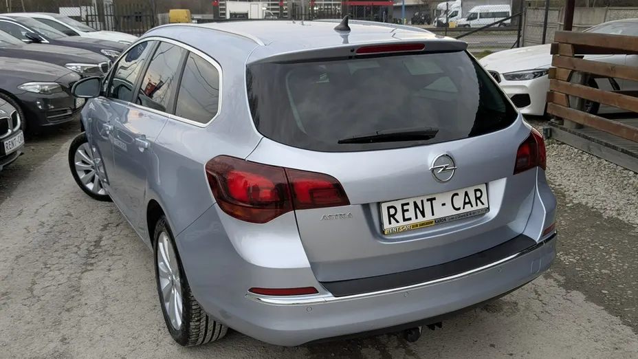 OPEL Astra -